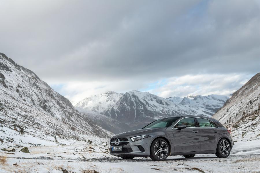 Mercedes-Benz A250 4Matic (W177) 2018 года  (фото 1 из 16)